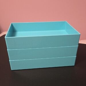 Stackable Blue Accessory Tray